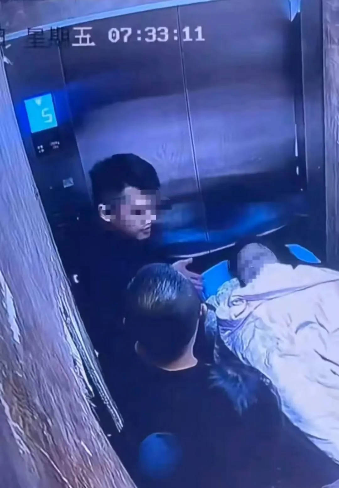 移交异地公安侦办！警方深夜通报“女子疑因家暴去世”<strong></p>
<p>tube币</strong>，受害者家属发声，律师解读