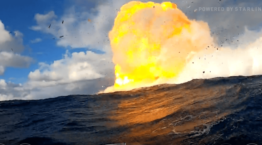 这次没有空中爆炸！1个小时飞越半个地球<strong></p>
<p>农币网</strong>，马斯克星舰终于成功了，现场欢呼声、鼓掌声响成一片
