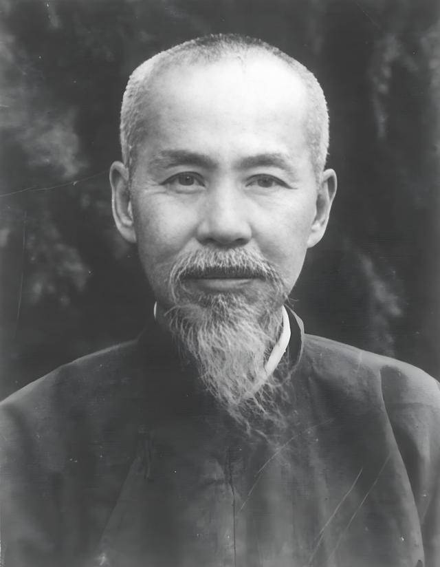 杨幂为什么叫杨幂<strong></p>
<p>vgs币价格</strong>？人名中的数字与数学