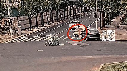 上海网约车司机报警<strong></p>
<p>vgs币价格</strong>！女乘客多次推搡民警：别多管闲事