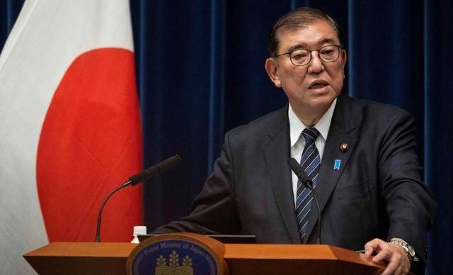 黑锅背完石破茂被赶下台<strong></p>
<p>桃子币</strong>，下届日本首相人选，有个“反华”魔怔人