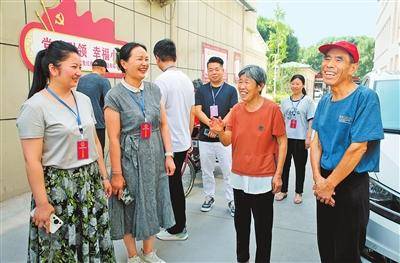 物业与业主矛盾频发 信任危机亟待破局 “东家”和“管家”岂能成“冤家”