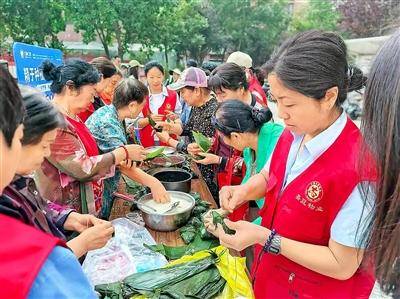 物业与业主矛盾频发 信任危机亟待破局 “东家”和“管家”岂能成“冤家”